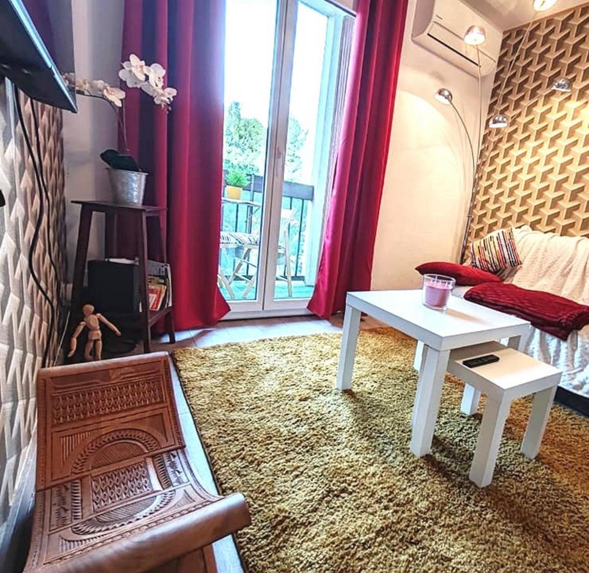 La Halte Catalane Apartment *